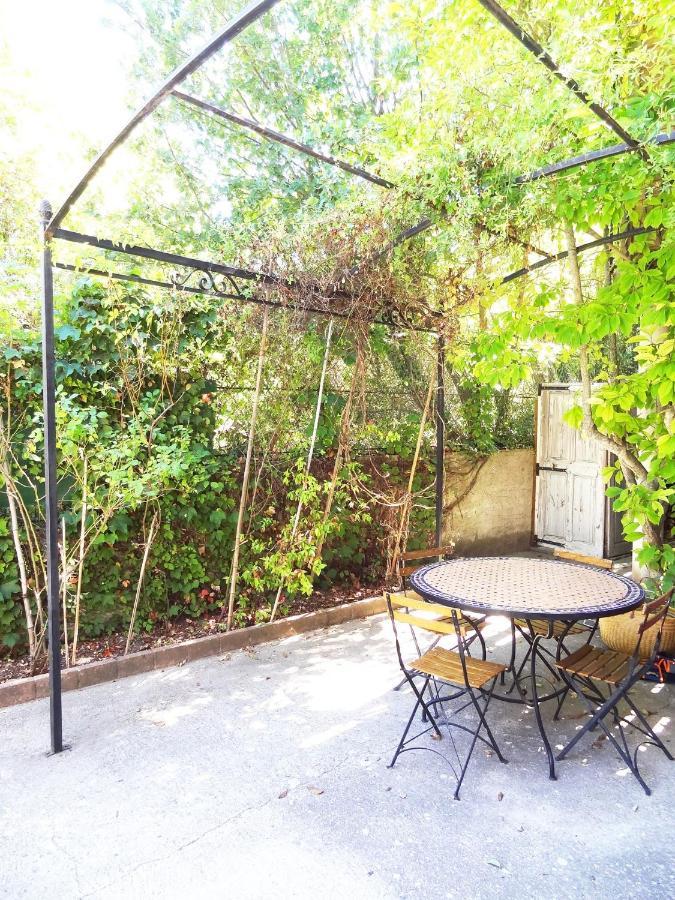 Villa Pont De L'Arc A Aix Avec Piscine Au Calme 92 M2 Aix-en-Provence Luaran gambar